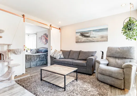 Maison à vendre - 19 Rue Laurier, Salaberry-de-Valleyfield, J6S 4S7