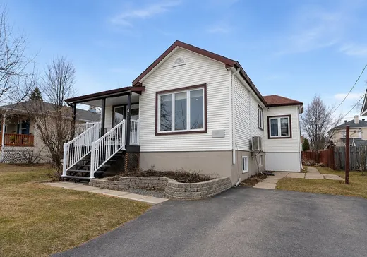 Maison à étages à vendre - 41 Av. Chadbourne, Rouyn-Noranda, J9X1B6