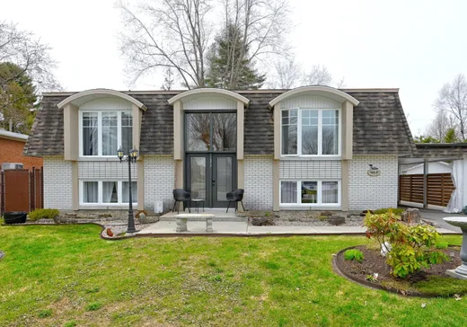 Two or more stories for sale - 677-677A Rue St-Marc, Joliette, J6E5J6