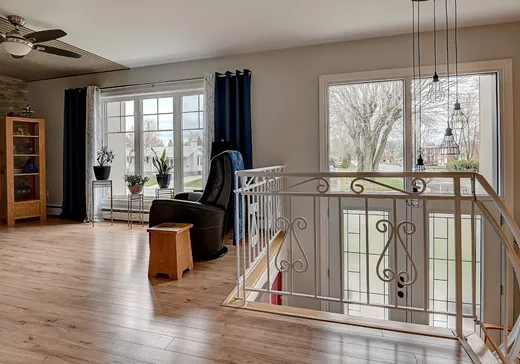 Maison à vendre - 677-677A Rue St-Marc, Joliette, J6E 5J6