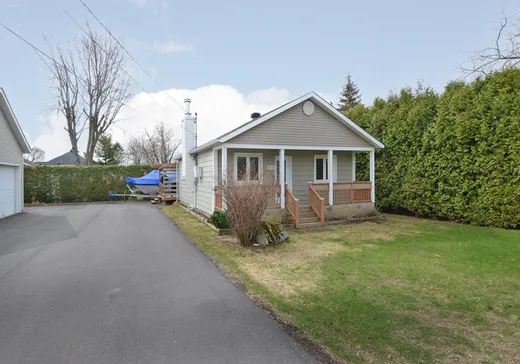 Maison à vendre - 1515 Rue Principale, Saint-Zotique, J0P 1Z0