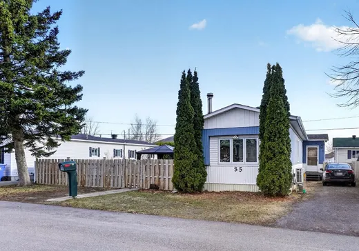 Maison à étages à vendre - 35 Boul. Jean-Boisvert, Lavaltrie, J5T2Z2
