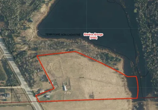 Maison à vendre - 10188Z Route 117 N., Rivière-Rouge, J0T 1T0