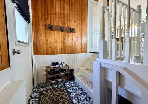 Maison à vendre - 10188Z Route 117 N., Rivière-Rouge, J0T 1T0
