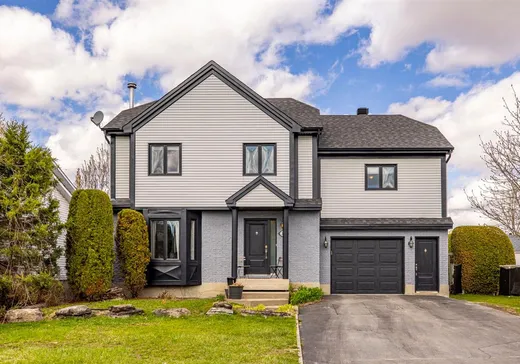 Two or more stories for sale - 2613 Rue de l'Île-des-Lys, Terrebonne, J6W5S1