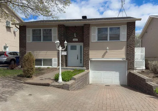 Maison à vendre - 2147 Rue Goyer, Laval (Chomedey), H7T 1W8