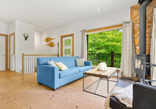 Maison à vendre - 135 Ch. des Cerisiers, Lac Superieur, J0T 1J0