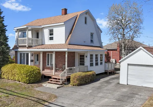 Maison à vendre - 410 Av. de la Cathédrale, Rimouski, G5L 5L6