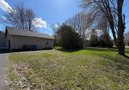 Maison à vendre - 390 Chemin des Patriotes, Saint-Jean-sur-Richelieu, J0J 2G0