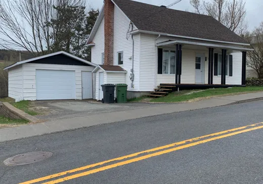 Maison à vendre - 421 Rue de l'Accueil, Chesterville, G0P 1J0