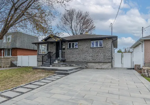 Maison à vendre - 190 Rue Martin, Montréal (Ville-Marie), J4G 1M3