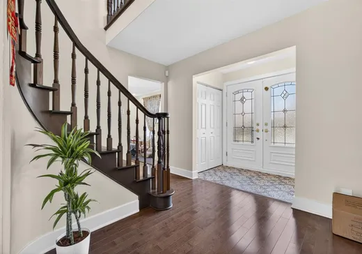 Maison à vendre - 2240 Av. O'Brien, Montréal (Saint-Laurent), H4L 3W9
