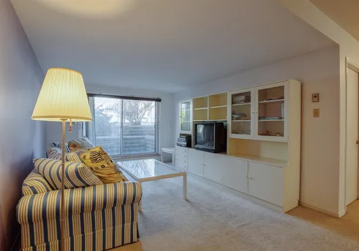 Condo for sale - 2040 Rue St-Jacques, App. 2, Montreal (Ville-Marie), H3J 2S1
