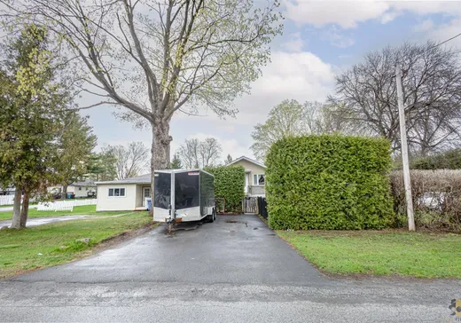 House for sale - 243 18e Avenue, Deux-Montagnes, J7R 4B2