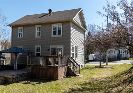 Maison à vendre - 2626 Rue de l'Alaska, Fleurimont, J1E 0G2