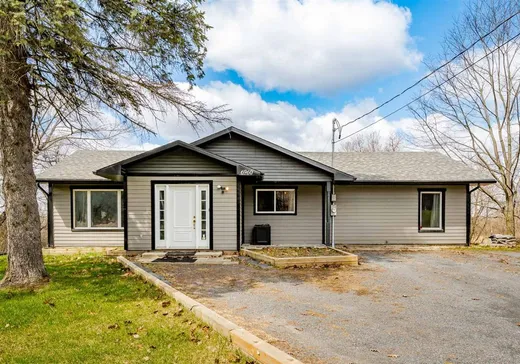 Bungalow à vendre - 6960 Rue St-François N., Sherbrooke, J1C0A5