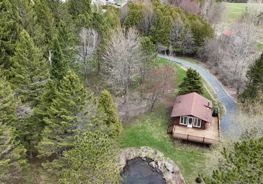 House for sale - 174 Rue Simard, St-Francois-Xavier-de-Brompton, J0B 2V0