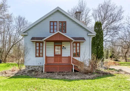 Two or more stories for sale - 1190 Rue Principale, Ste-Genevieve-De-Batiscan, G0X1A0