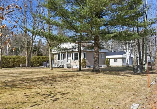 Maison à vendre - 35 Rue Labonté, St-Lambert-De-Lauzon, G0S 2S0