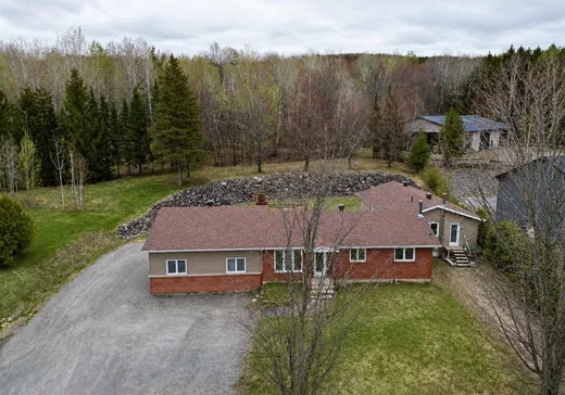 Maison à vendre - 90Z Rue Laurier O., Saint-Christophe-D'Arthabaska, G6S 0G5