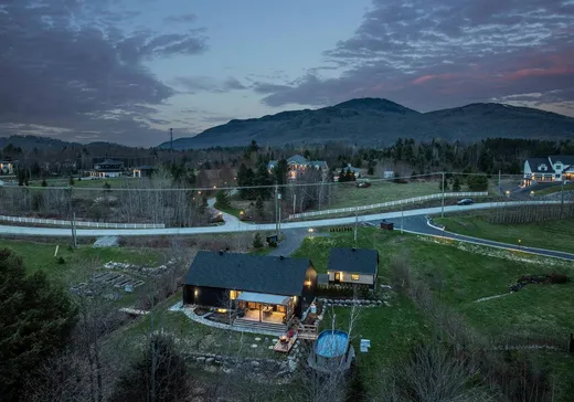 Maison à vendre - 2732 Rue des Galets, Magog, J1X 0W6