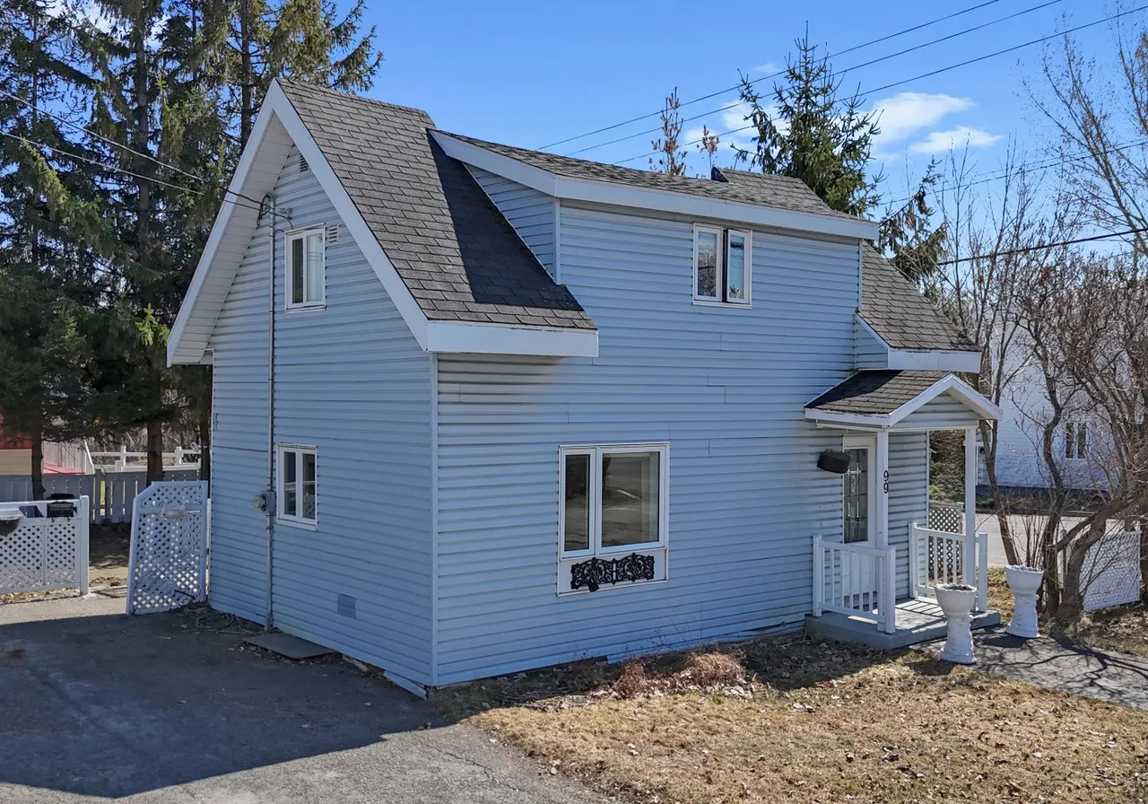 99 Av. Boucherville — photo 2