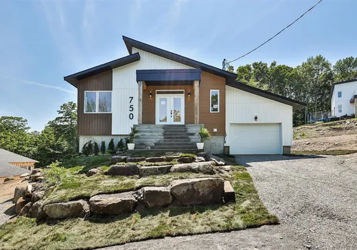 Bungalow for sale - 750 5e Rang, Ste-Julienne, J0K2T0