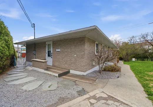 Maison à vendre - 983 Rue Bowen S., Sherbrooke, J1G 2G5
