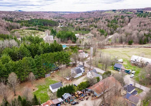 Maison à vendre - 2102 Ch. de Way's Mills, Magog, J0B 1C0