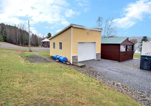 Maison à vendre - 250 Ch. du Lac, Saint-Juste-Du-Lac, G0L 3R0
