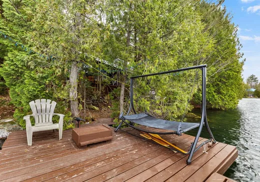 Maison à vendre - 200 Av. du Lac-Clair N., Chertsey, J0K 3K0