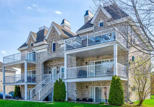 Condo for sale - 572 Rue des Bosquets, Sainte-Marthe-sur-le-Lac, J0N1P0