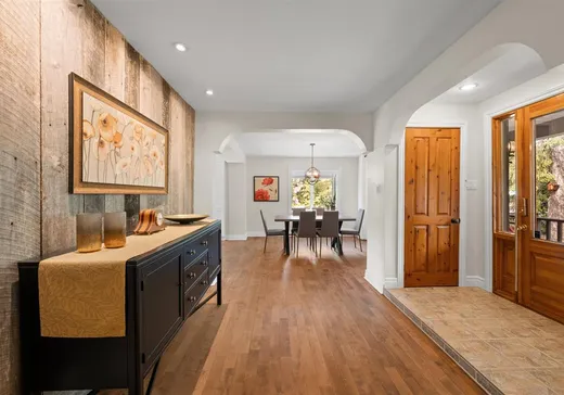 Maison à vendre - 460 Rue Principale, Saint-Sauveur, J0R 1R5