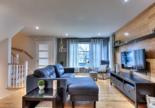 House for sale - 122 Av. Chamberry, Les Cedres, J7T 0G5