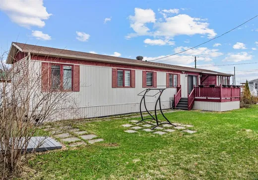 Mobile Home for sale - 1360 Rue d'Oslo, Lévis, G7A0R3