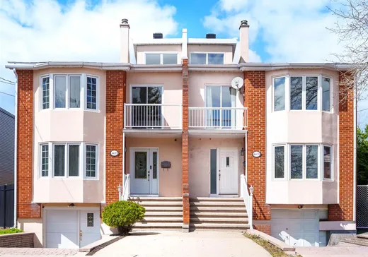 Maison à étages à vendre - 4410 Rue Sir-George-Simpson, Montréal (Lachine), H8T1E6