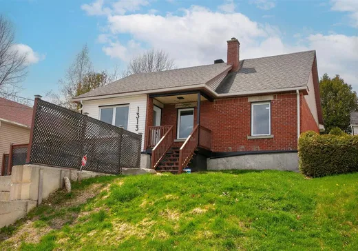 Maison à étages à vendre - 1313 Rue Adélard-Collette, Sherbrooke, J1H4V5