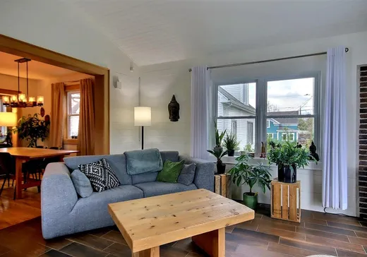 Maison à vendre - 447 Rue Merry N., Magog, J1X 2G6