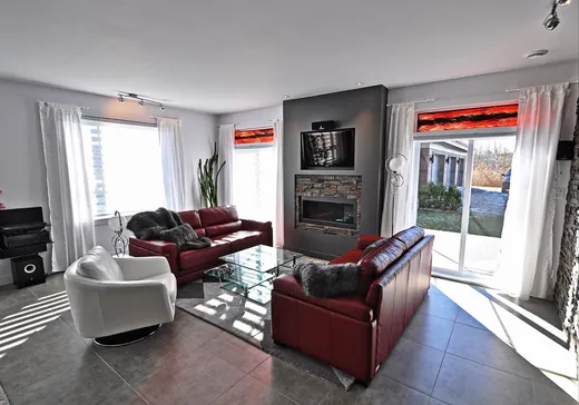 Maison à vendre - 2172 Ch. François-Hertel, Magog, J1X 0M1
