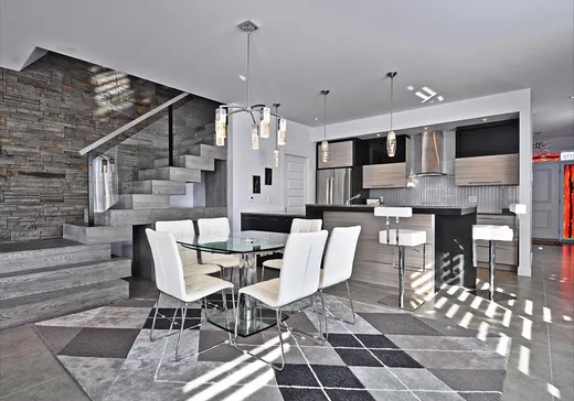 Maison à vendre - 2172 Ch. François-Hertel, Magog, J1X 0M1