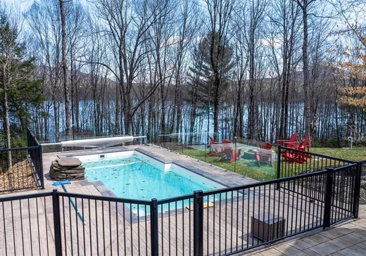 Maison à vendre - 4 2e Rue, Eastman, J0E 1P0