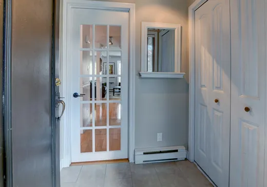 Maison à vendre - 9431 Av. de Bretagne, Montréal (Anjou), H1J 2N8
