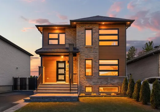 Maison à étages à vendre - 13520 Rue Théophile-Hamel, Mirabel, J7N0R8