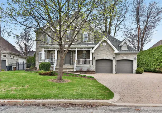 Maison à étages à vendre - 3 Rue de Rochebonne, Blainville, J7B1W8
