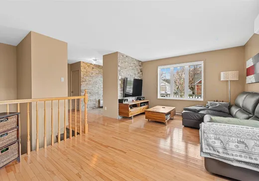 Maison à vendre - 183 Rue Radisson, St-Lambert-De-Lauzon, G0S 2W0