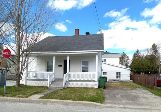 Bungalow à vendre - 157 Rue Demers, Thetford Mines, G6G2M6