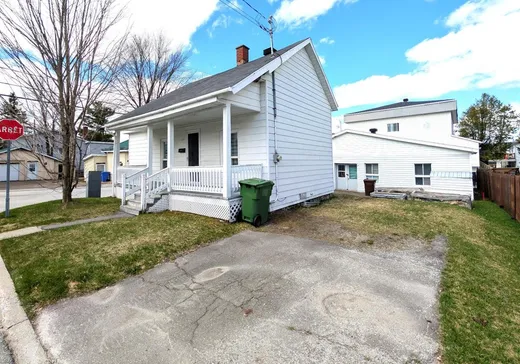 Maison à vendre - 157 Rue Demers, Thetford Mines, G6G 2M6