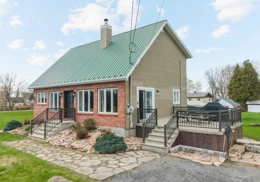 Maison à étages à vendre - 1338 60e Rue, Saint-Anicet, J0S1M0