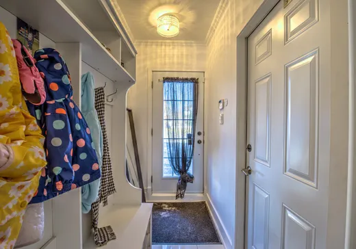 Maison à vendre - 1754 Boul. Maisonneuve, Saint-Jérôme, J5L 0E7
