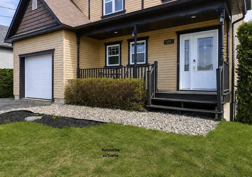 Maison à vendre - 648 Rue Ste-Lucie, Rock Forest-Saint-Élie-Deauville, J1R 0V3